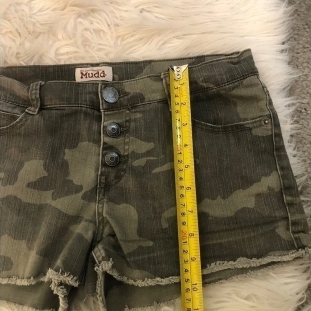 Mudd Camouflage Mini 3 Button Shorts